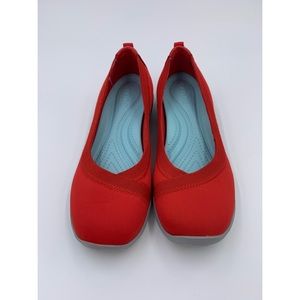 Crocs Womens Busy Day Stretch Flat Size 9